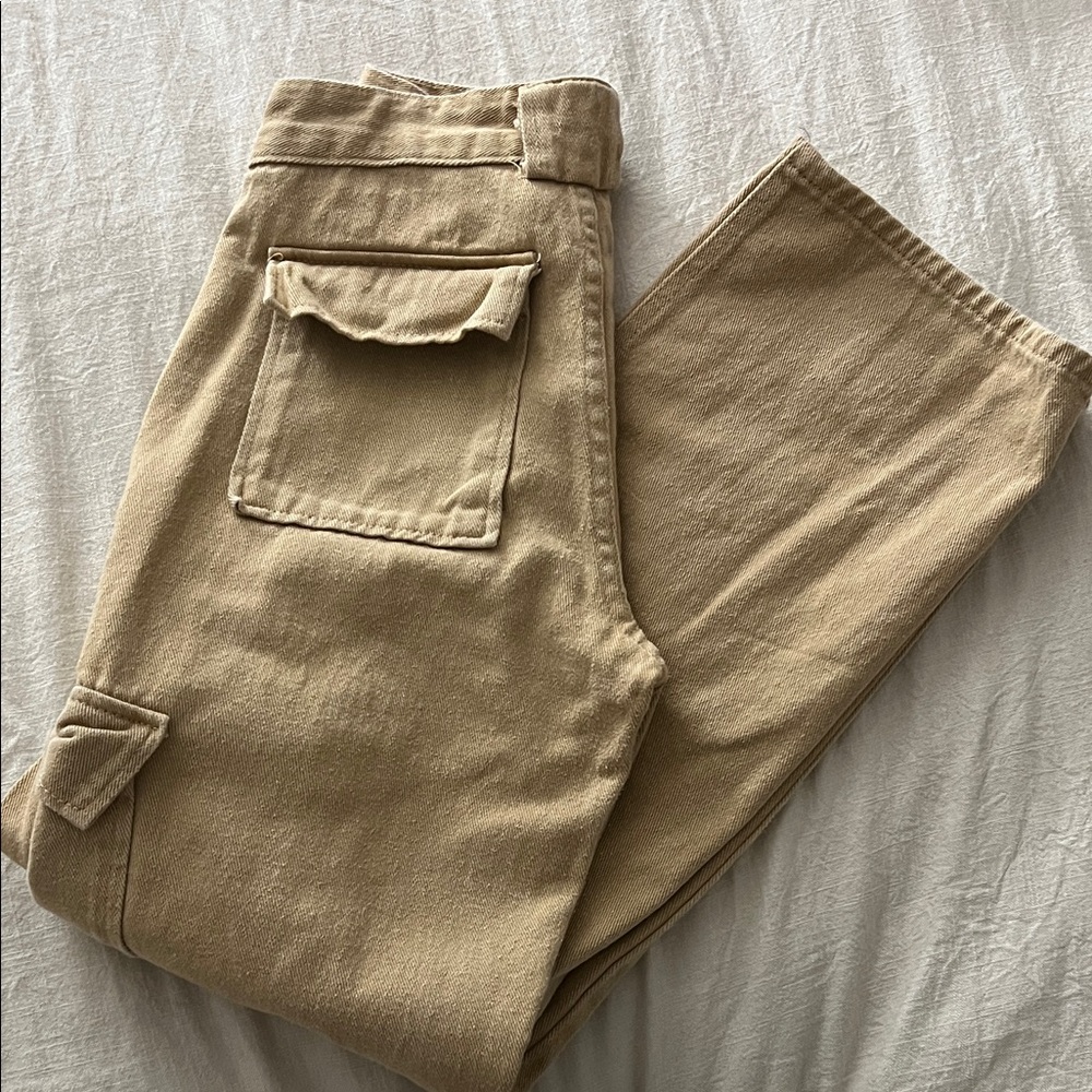 Women’s Tan Cargo Pants